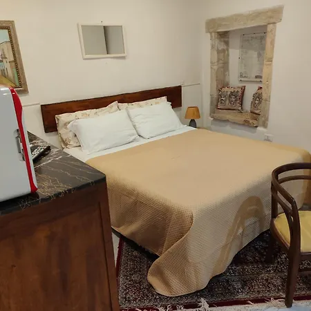 Il Cortiletto Di Via Minniti 住宿加早餐酒店